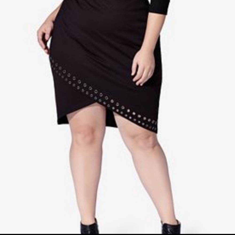 mblm by Tess Holliday Plus Size Grommet Skirt - Picture 3 of 11
